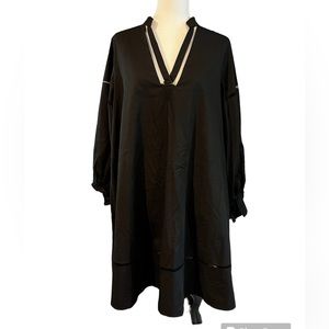Mulla Women’s Black V-neck Oversized 100% Cotton Dress Size Medium